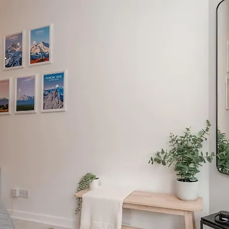 Pass The Keys Shoppers Oasis - Heart Of Leeds Centre Apartment *