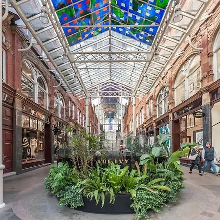 Shoppers Oasis - Heart Of Centre - Pass The Keys Apartment *