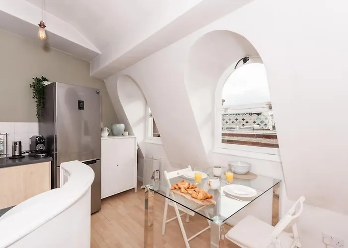 Appartamento Shoppers Oasis - Heart Of Centre - Pass The Keys