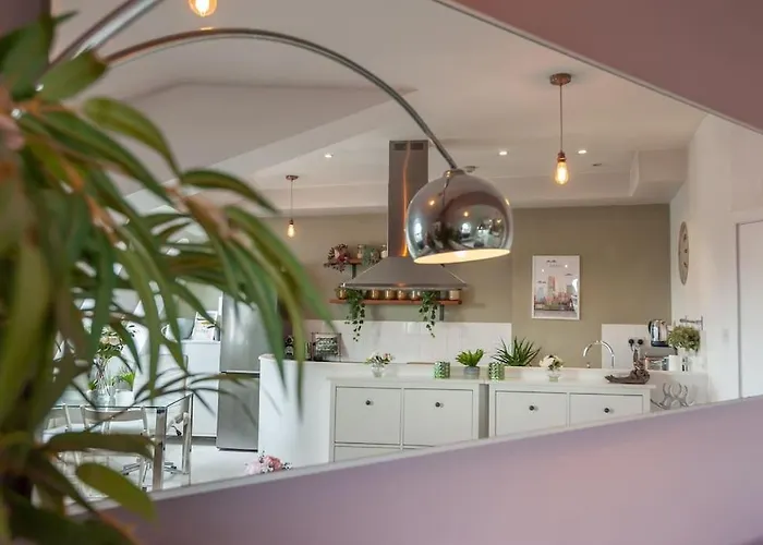 Shoppers Oasis - Heart Of Centre - Pass The Keys Apartment