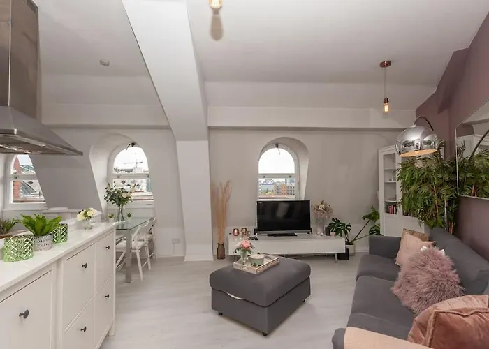 Shoppers Oasis - Heart Of Centre - Pass The Keys *