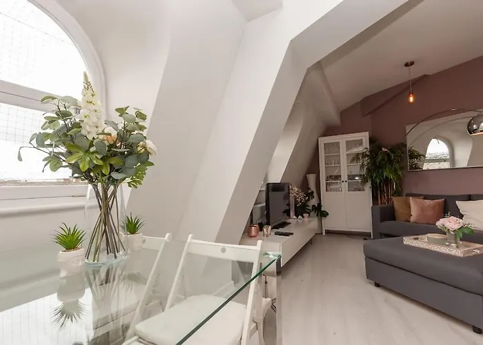 Shoppers Oasis - Heart Of Centre - Pass The Keys Apartment