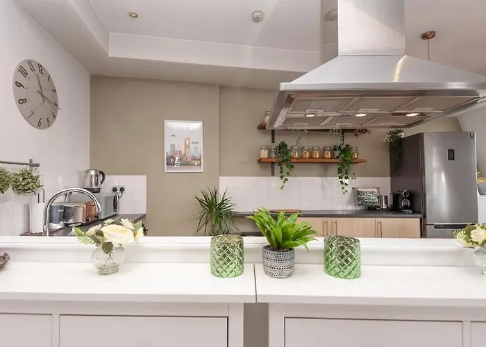 Shoppers Oasis - Heart Of Centre - Pass The Keys 利兹